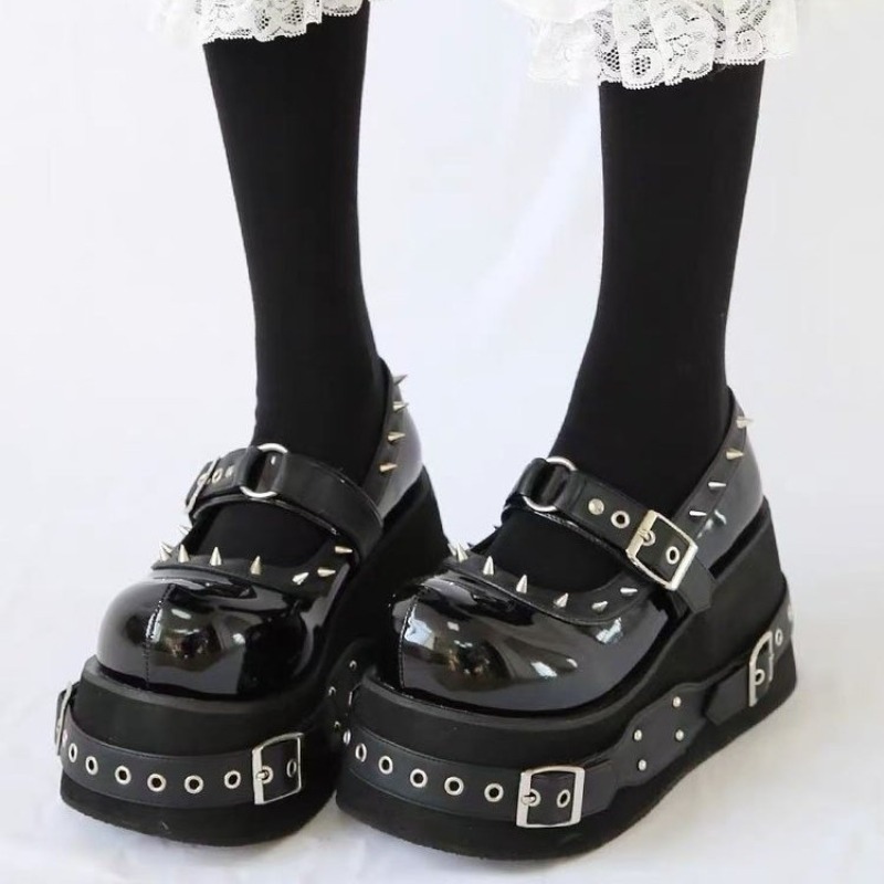 女性のための靴高められたリベットベルトバックルパンクローファ - Leather Classic Strap のレビューと価格